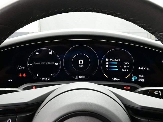 Used 2024 Porsche Taycan 4S image 9