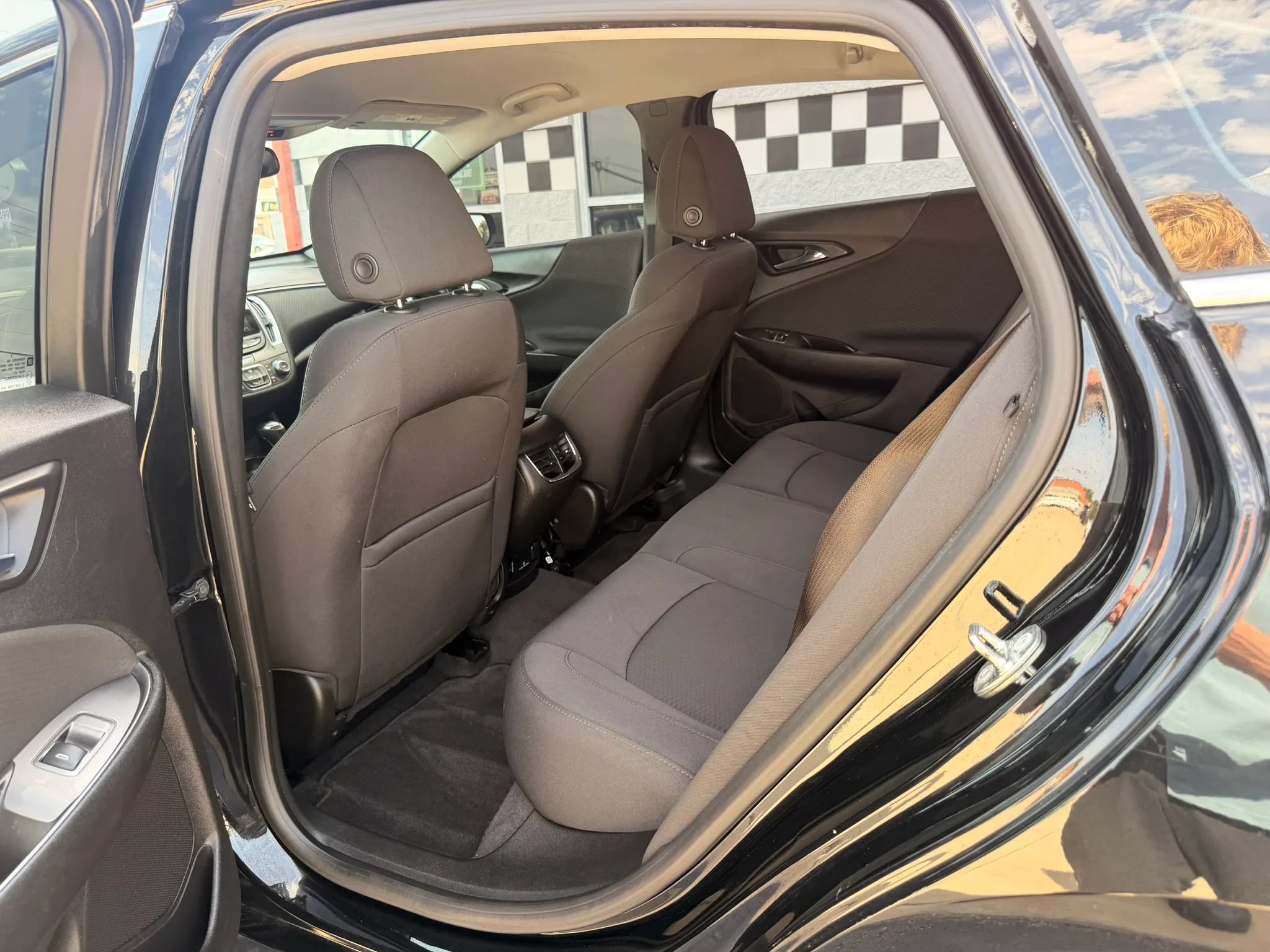 Used 2016 Chevrolet Malibu LT FWD image 21