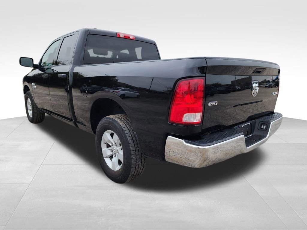Used 2024 RAM 1500 Classic SLT image 6