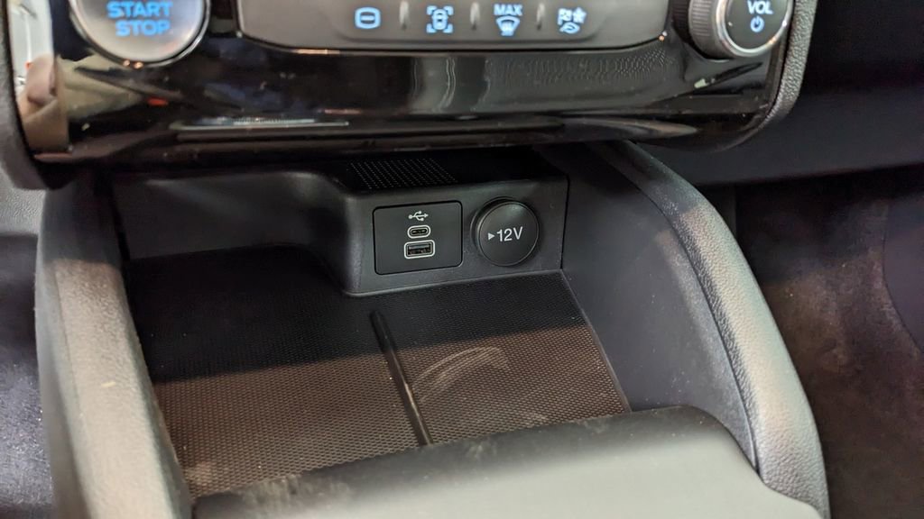 New 2026 Ford Escape SE image 29