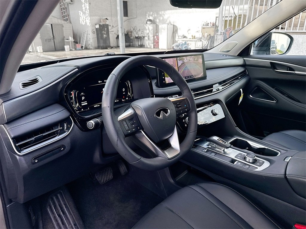 Used 2026 INFINITI QX60 Luxe w/ Cargo Package image 10