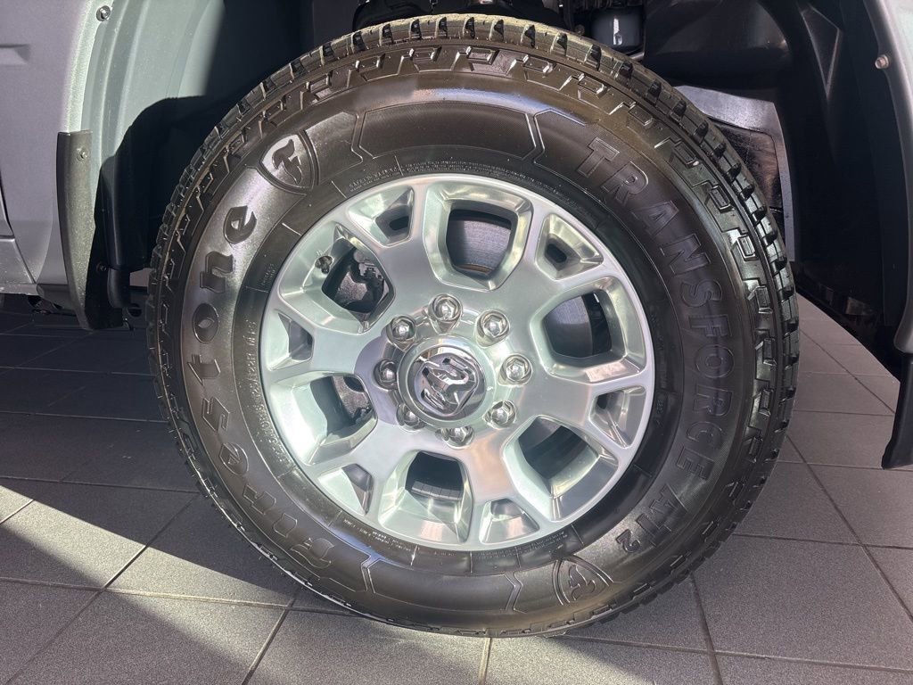 Used 2024 RAM 2500 Laramie image 8