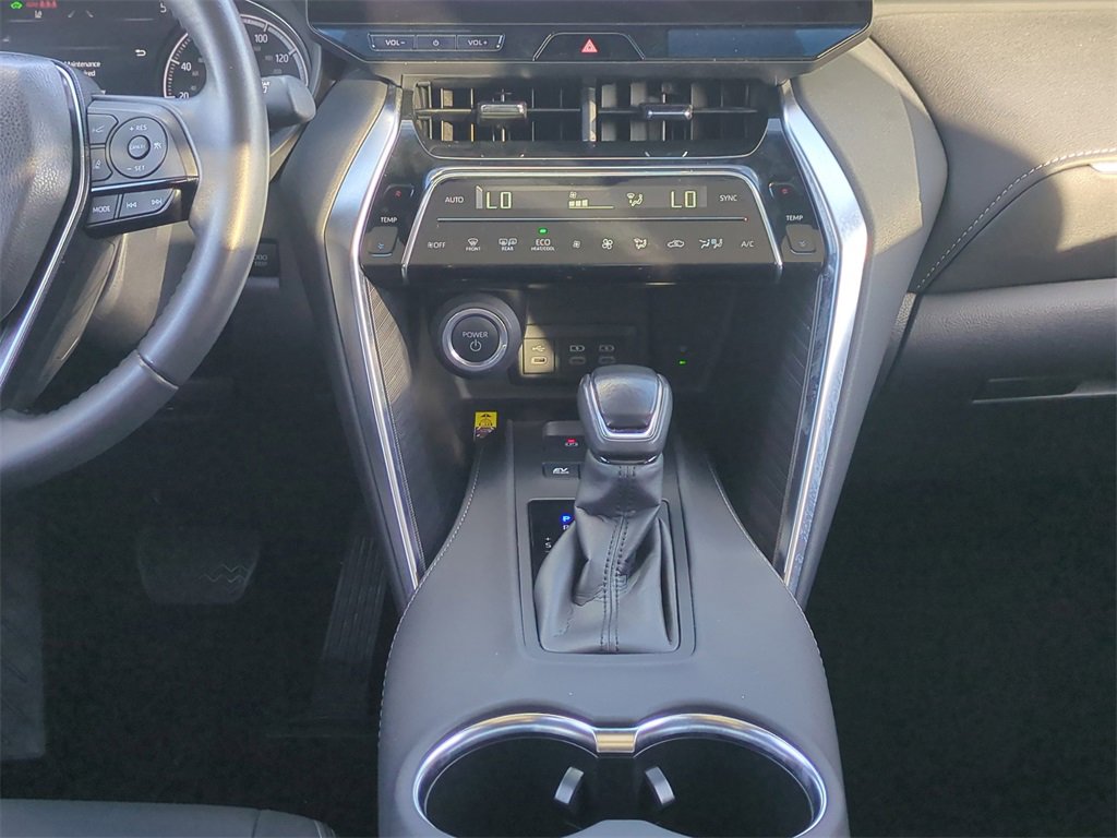 Used 2024 Toyota Venza Nightshade image 20