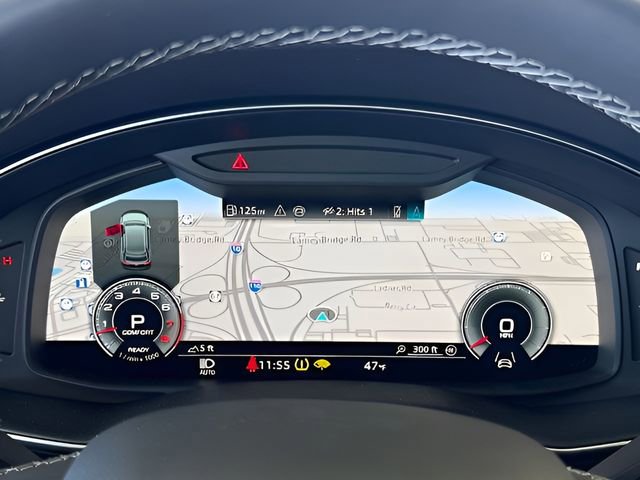 Used 2025 Audi Q8 Premium image 21