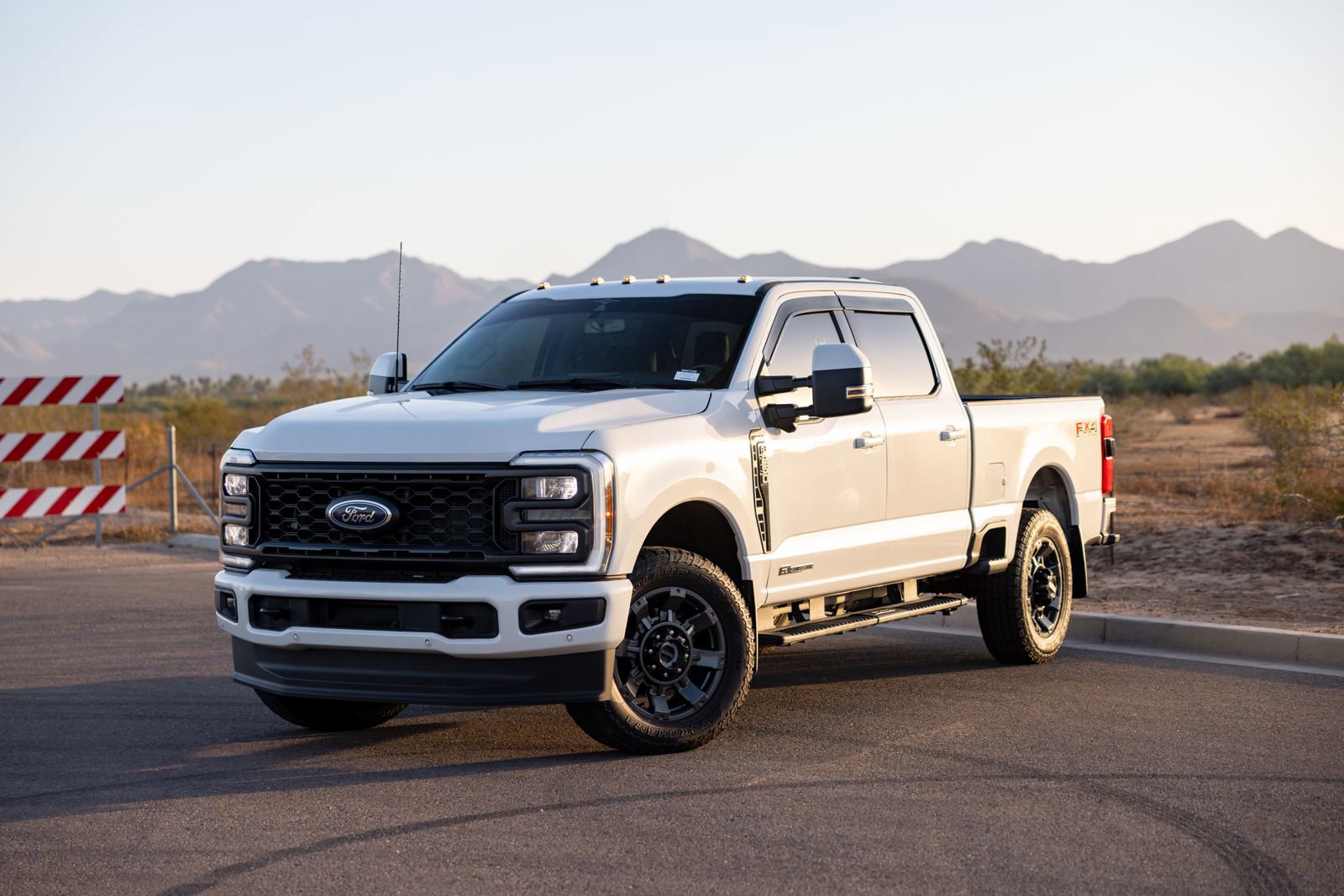 Used 2023 Ford F250 Lariat w/ Lariat Ultimate Package AWD/4WD image 11