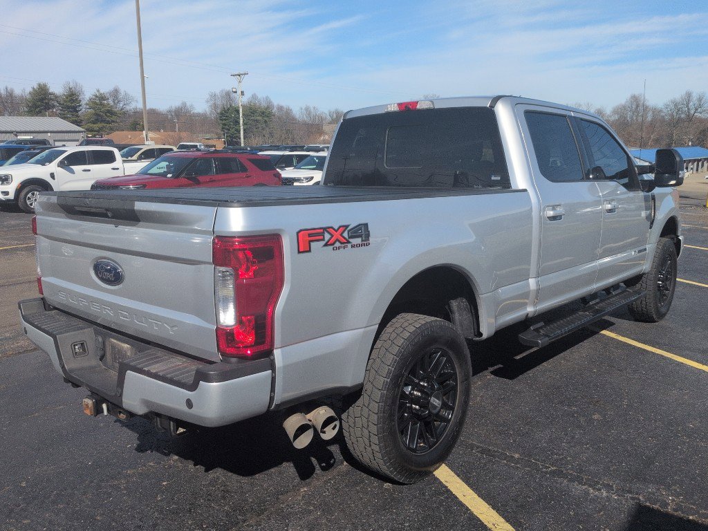 Used 2019 Ford F350 Lariat w/ Lariat Ultimate Package image 3