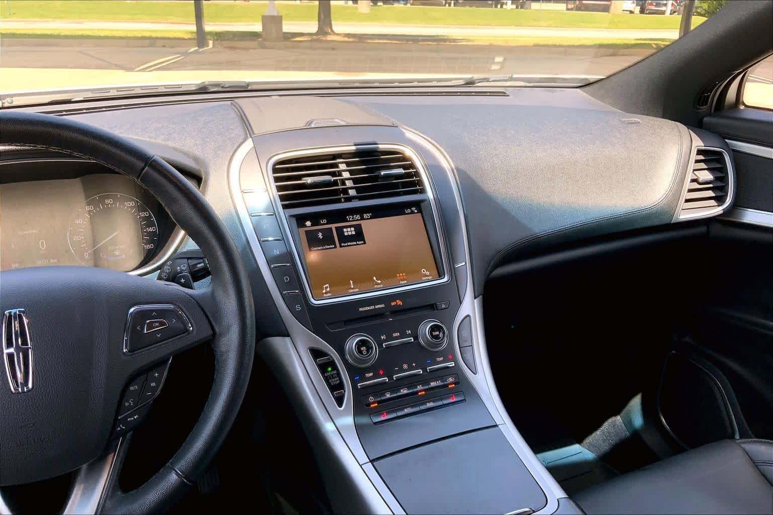 Used 2017 Lincoln MKX Premiere FWD image 7