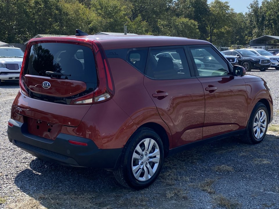 Used 2021 Kia Soul LX image 5