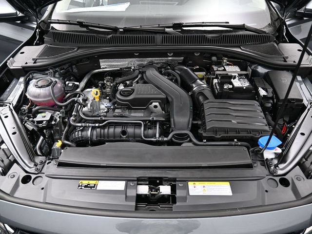New 2026 Volkswagen Jetta SE FWD image 15