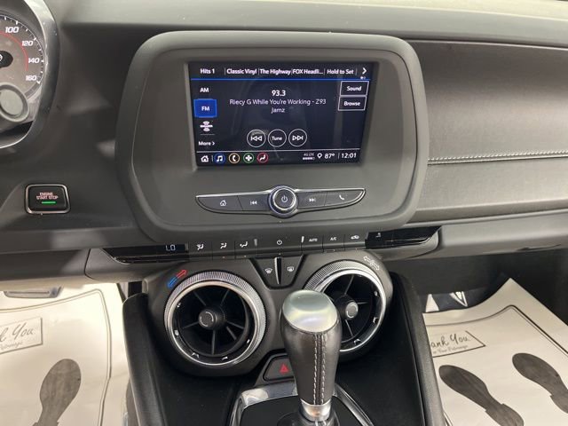 Used 2022 Chevrolet Camaro LT image 25