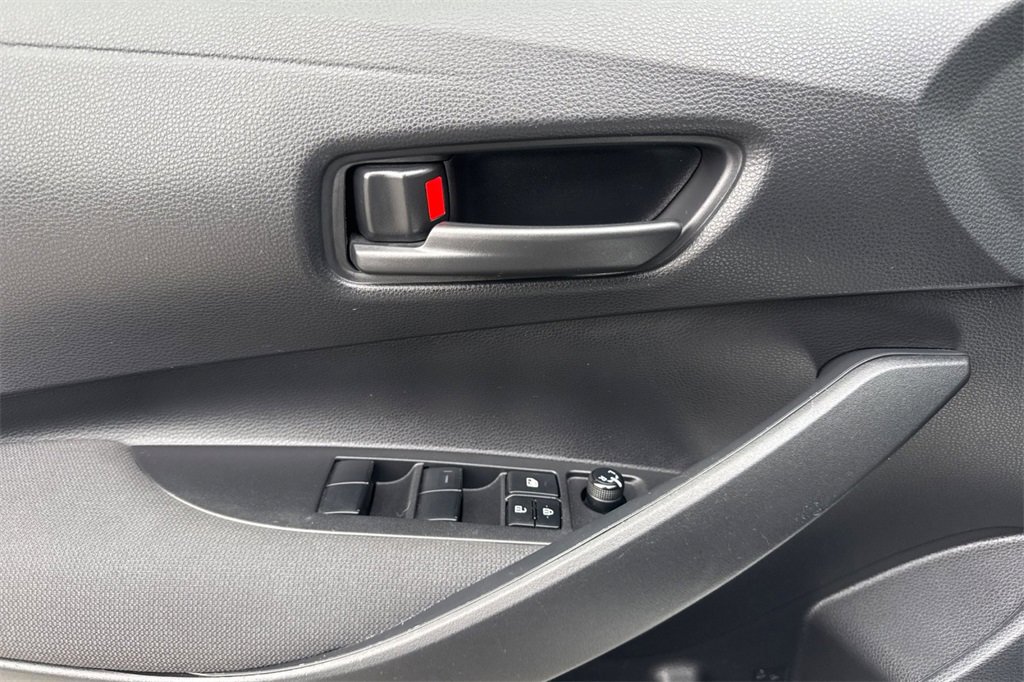 Certified 2023 Toyota Corolla LE image 10