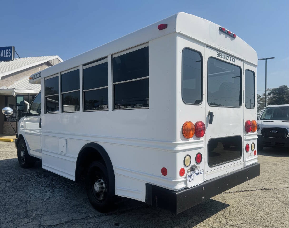 Used 2007 Chevrolet Express 3500 w/ School Bus Package RWD image 7