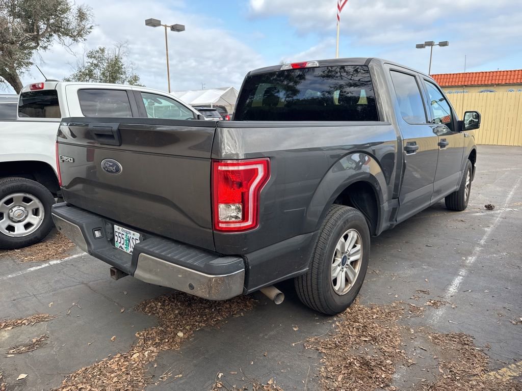 Used 2017 Ford F150 XLT RWD image 3