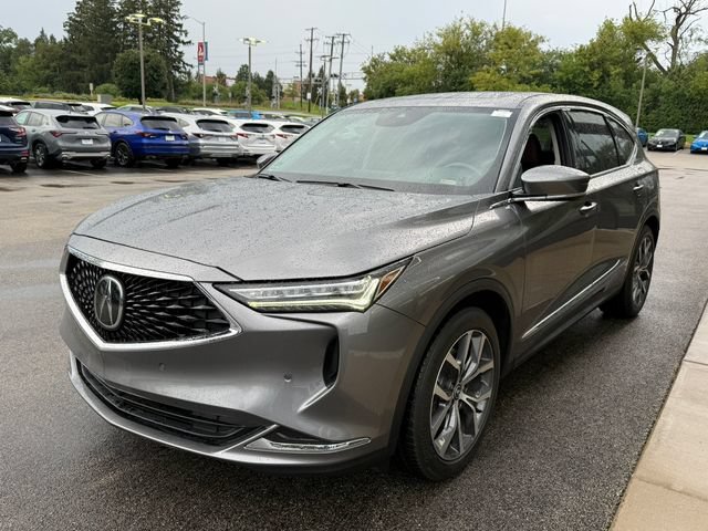 Used 2023 Acura MDX w/ Technology Package FWD image 3
