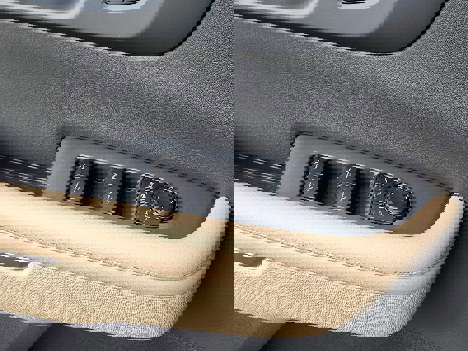 New 2026 Buick Enclave Preferred w/ Super Cruise Package image 7