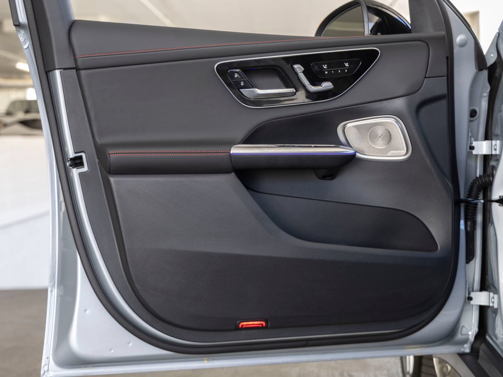 New 2027 Mercedes-Benz GLC 53 AMG 4MATIC image 10