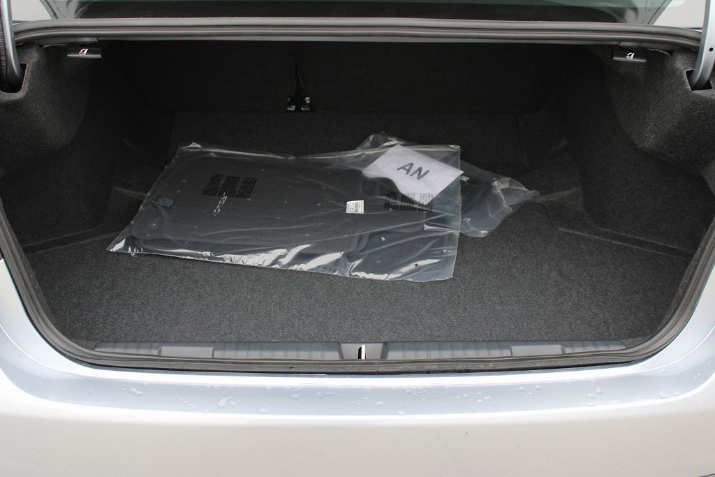 Used 2025 Subaru Legacy Premium image 21