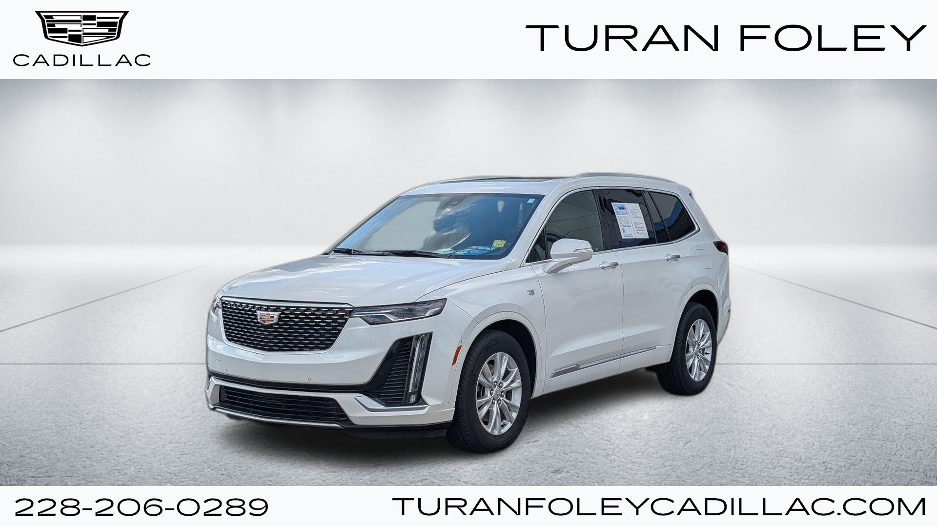 Certified 2024 Cadillac XT6 Luxury w/ LPO, Floor Liner Package