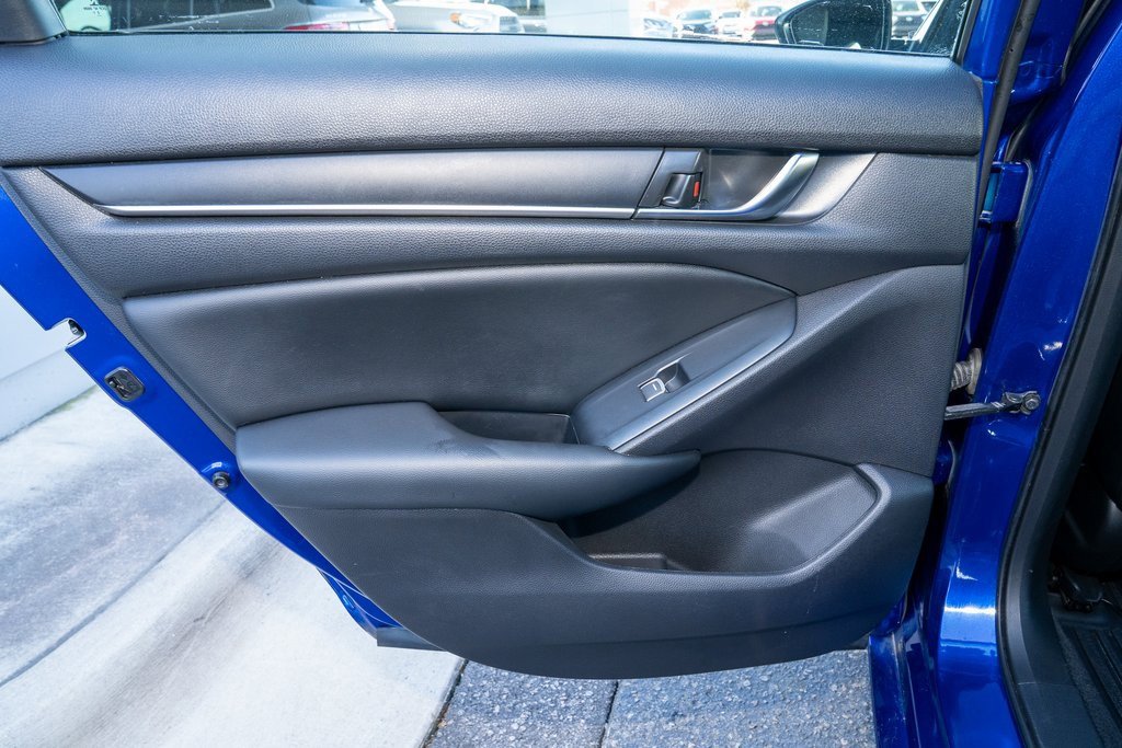 Used 2022 Honda Accord Sport image 19
