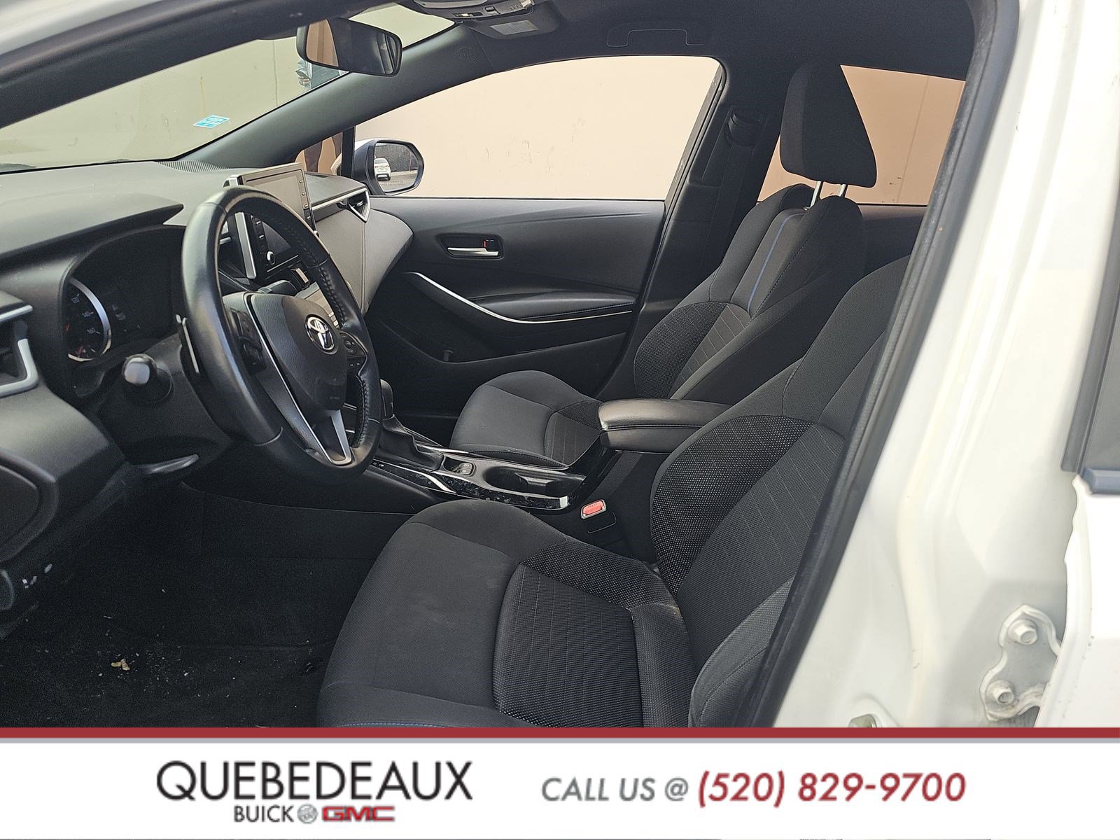 Used 2020 Toyota Corolla SE w/ Carpet Mat Package (TMS) image 7