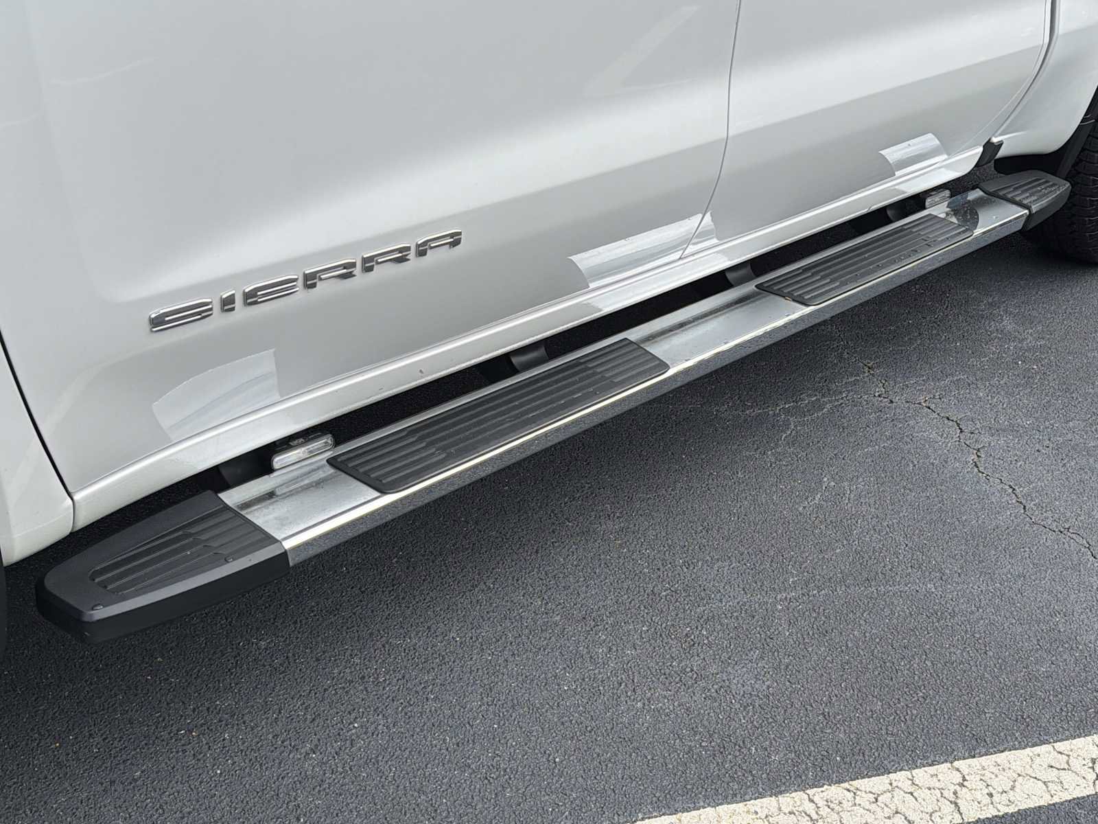 Used 2020 GMC Sierra 1500 SLT w/ SLT Premium Plus Package image 41