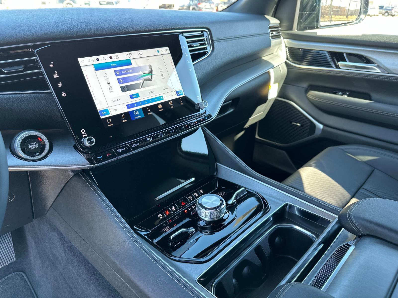 New 2025 Jeep Wagoneer Series II w/ Convenience Group I image 28