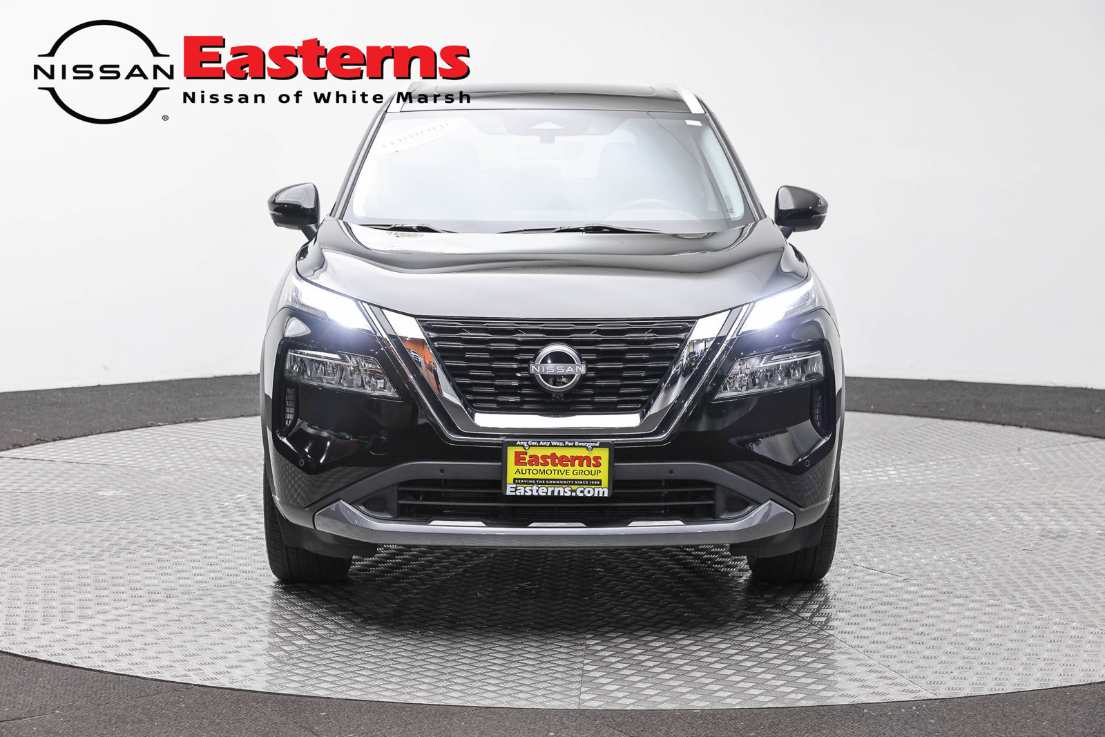 Used 2023 Nissan Rogue SL w/ SL Premium Package AWD/4WD image 2