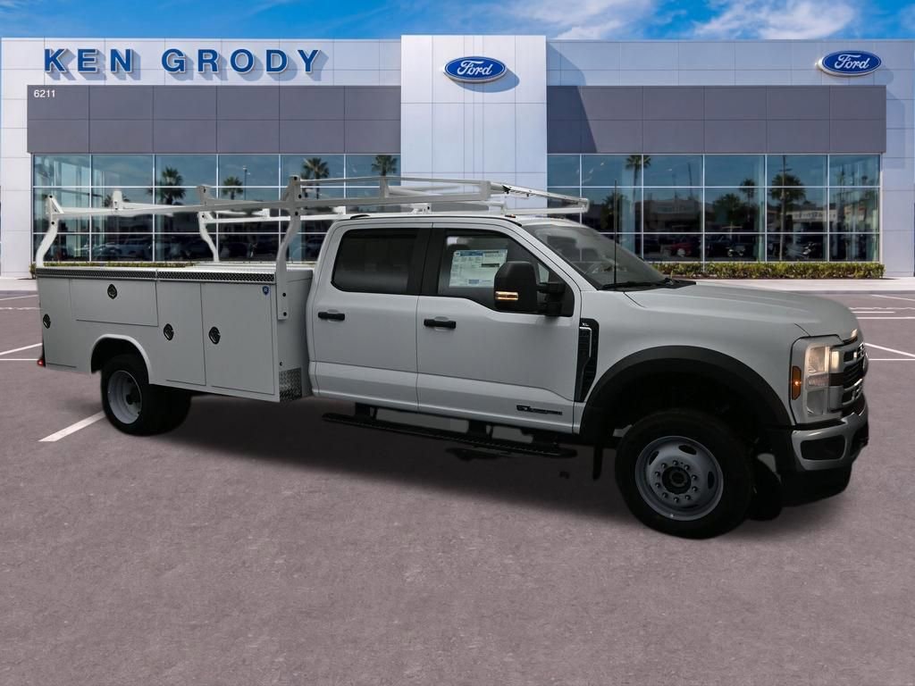 New 2026 Ford F550 4x4 Crew Cab Super Duty image 1