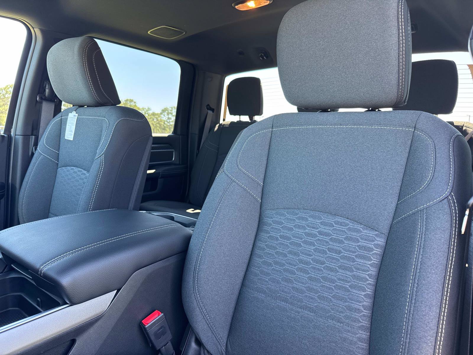 New 2026 RAM 2500 Big Horn AWD/4WD image 21