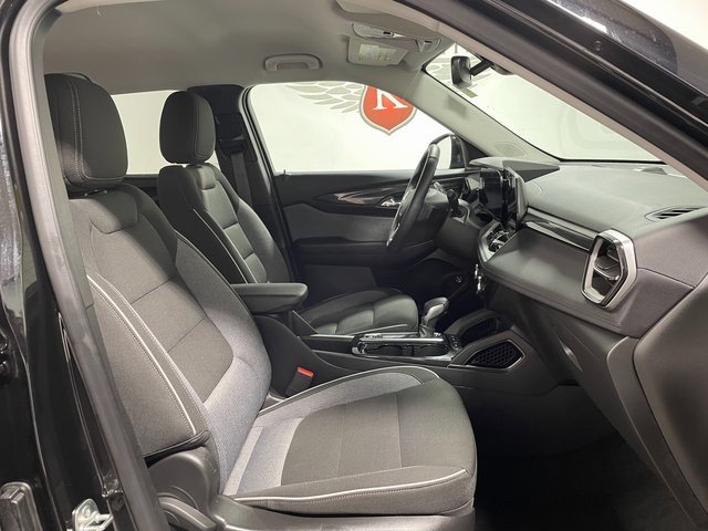 Used 2024 Chevrolet TrailBlazer LT w/ Convenience Package image 22