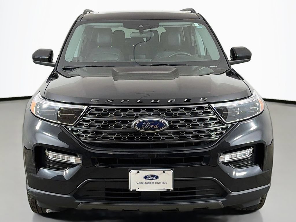 Used 2024 Ford Explorer XLT w/ XLT Sport Appearance Package AWD/4WD image 15