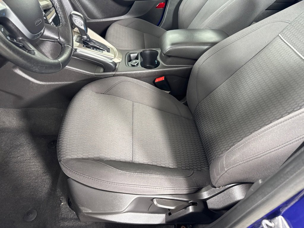 Used 2012 Ford Focus SEL image 12