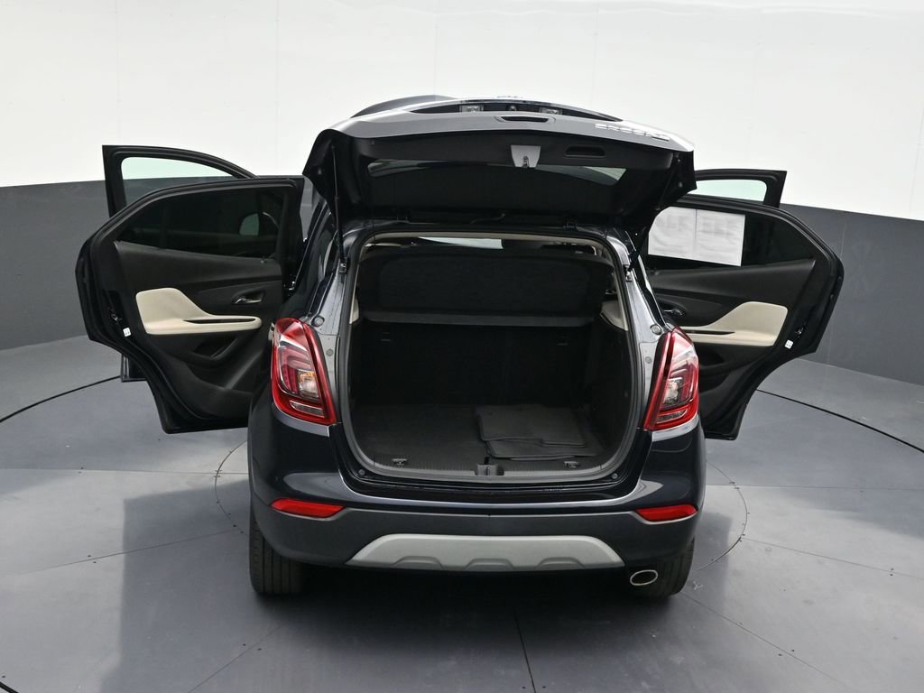 Used 2022 Buick Encore Preferred w/ Safety Package image 36