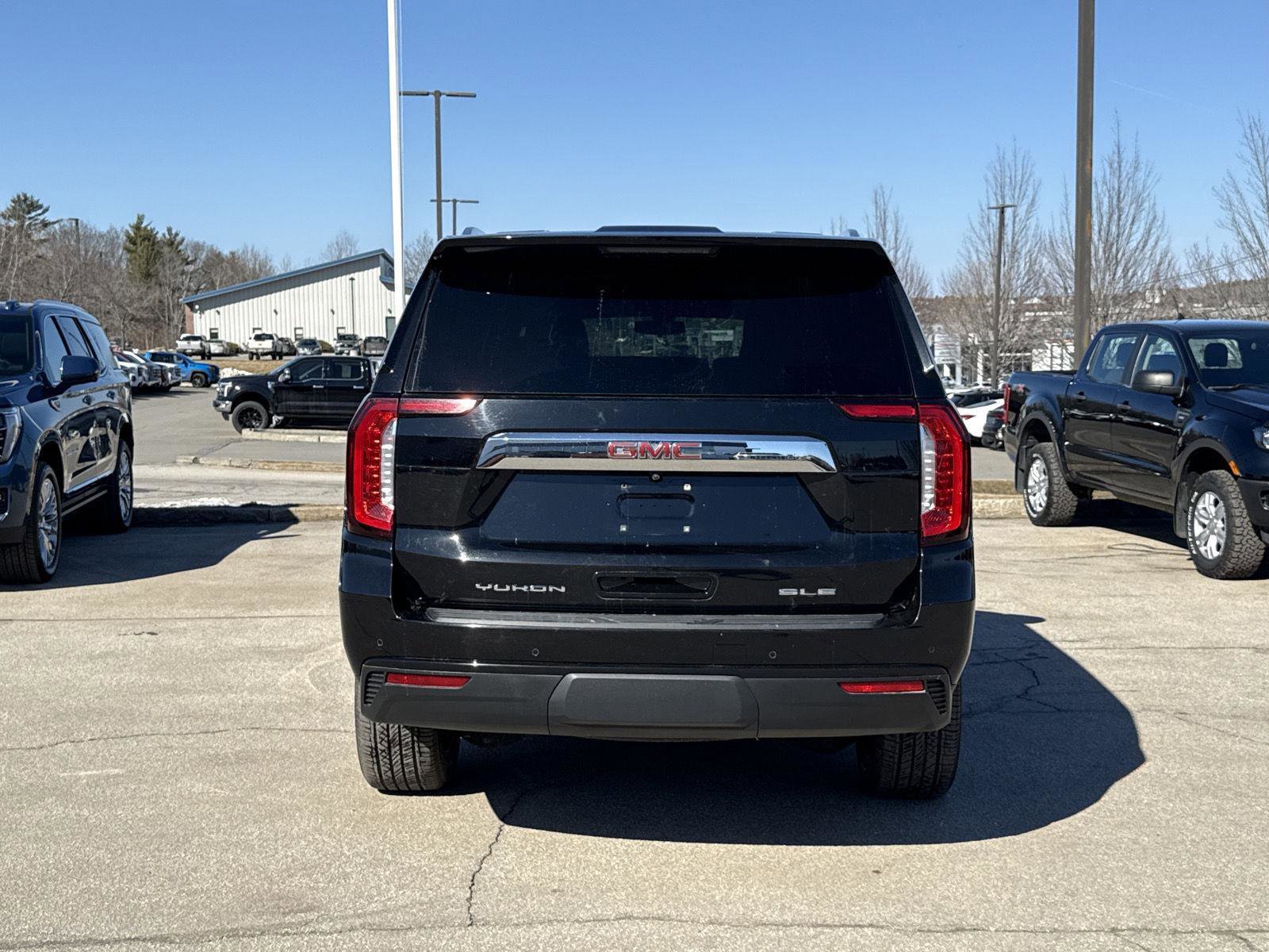 Used 2021 GMC Yukon SLE image 7