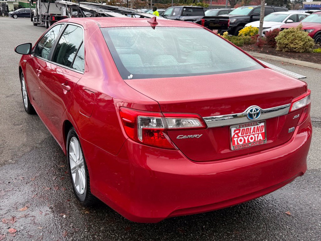 Used 2012 Toyota Camry XLE w/ Leather Pkg FWD image 9