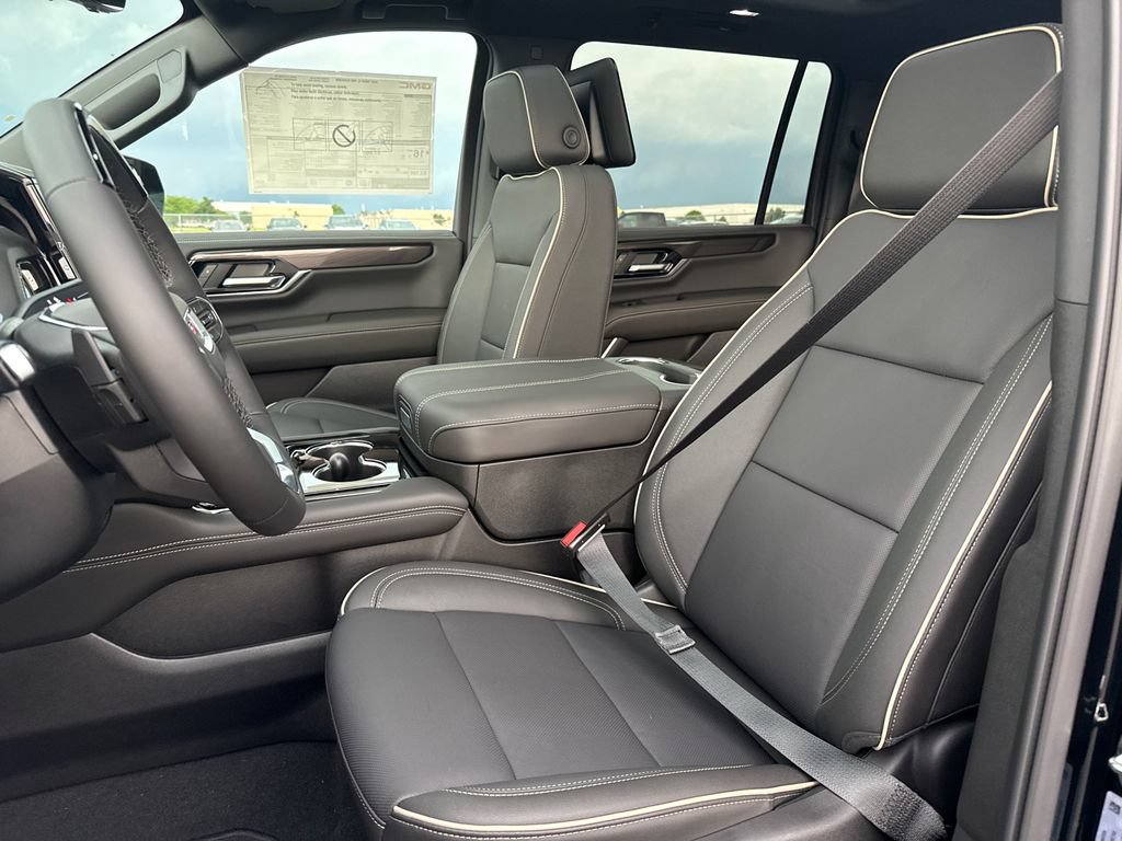 New 2026 GMC Yukon XL Elevation w/ Elevation Premium Package AWD/4WD image 17
