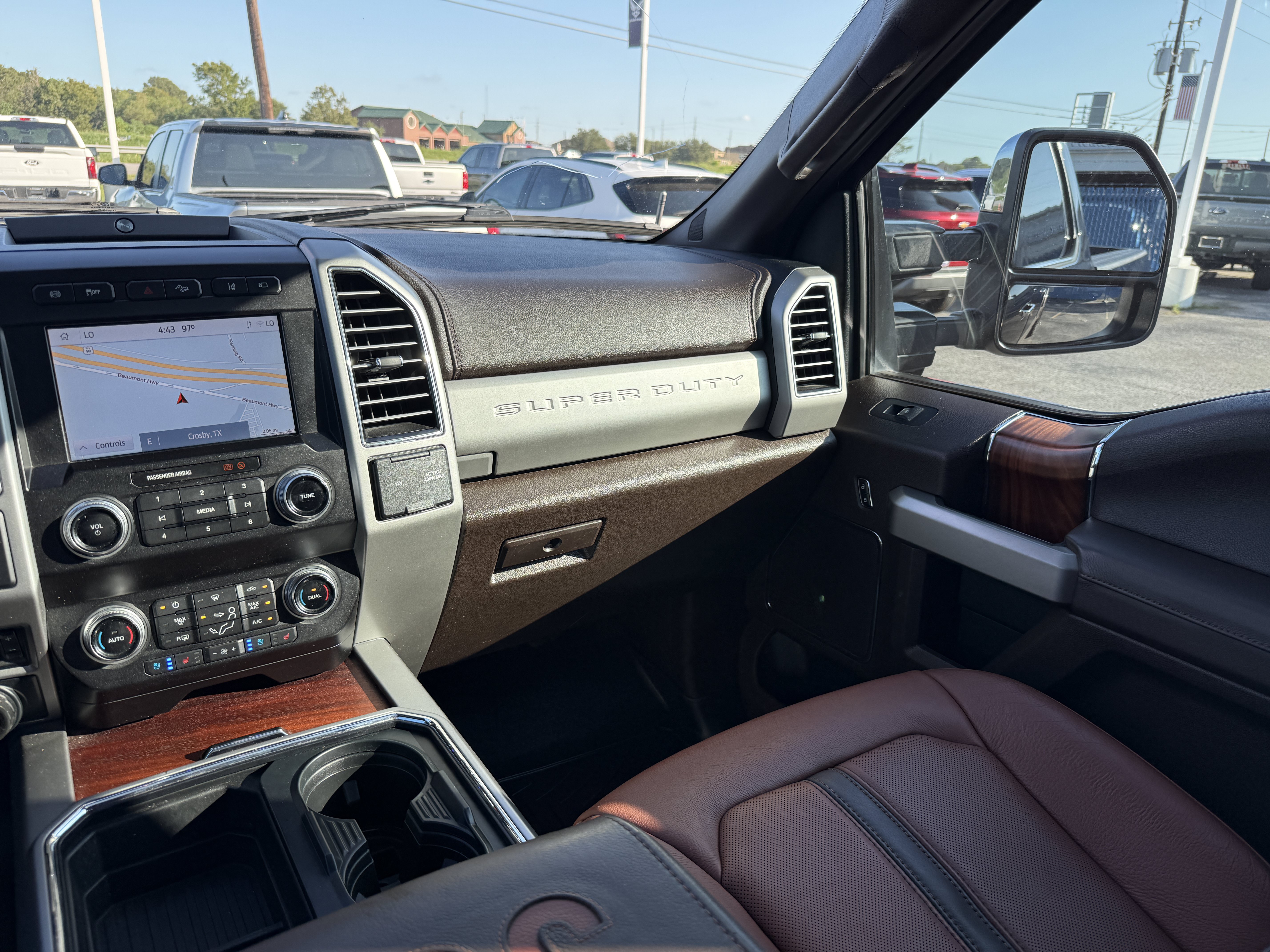 Used 2021 Ford F250 King Ranch w/ King Ranch Ultimate Package AWD/4WD image 33