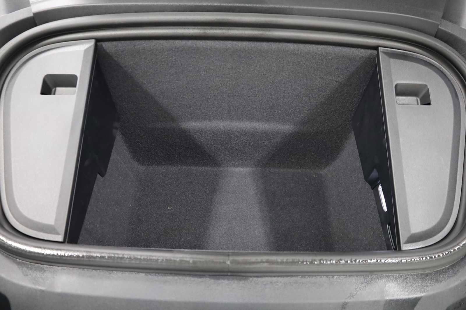 Certified 2025 Porsche Taycan image 42