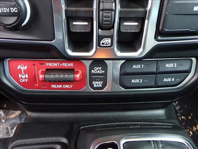 New 2026 Jeep Gladiator Rubicon w/ Safety Group AWD/4WD image 19