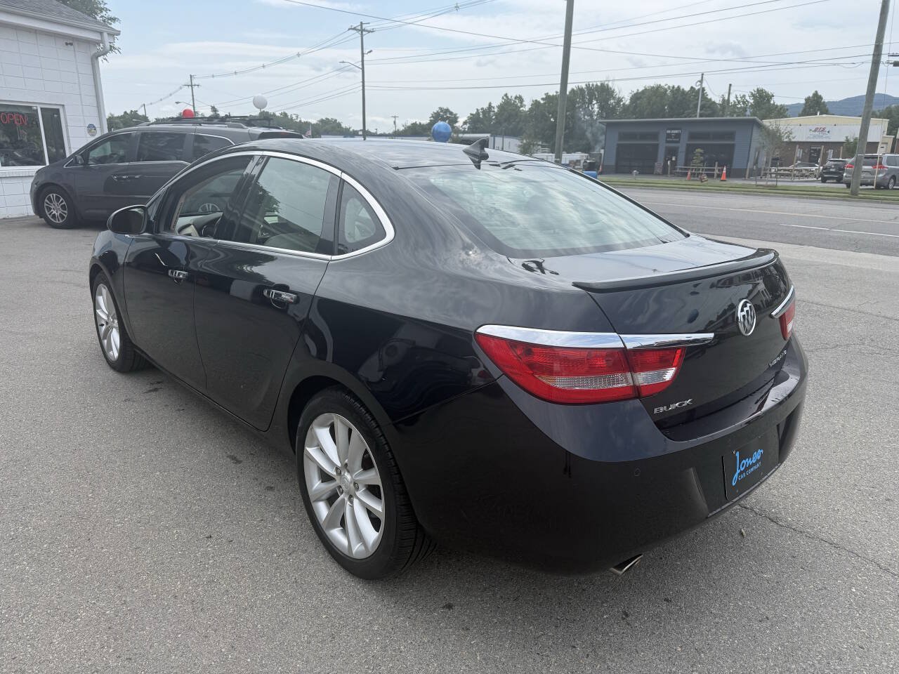 Used 2013 Buick Verano Convenience FWD image 8