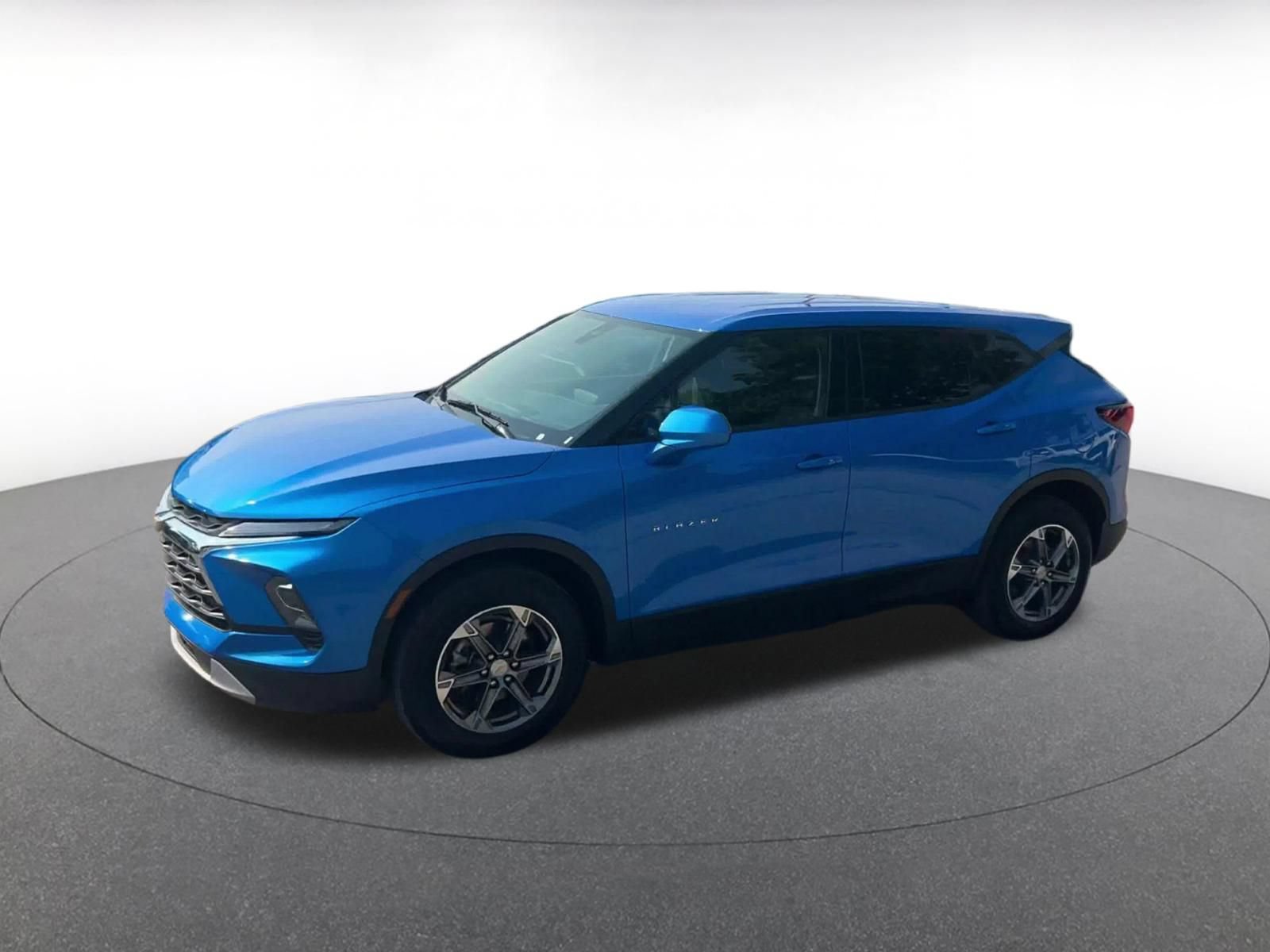Used 2026 Chevrolet Blazer LT AWD/4WD image 7