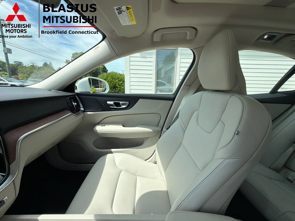 Used 2019 Volvo S60 T5 Momentum w/ Multimedia Package FWD image 37