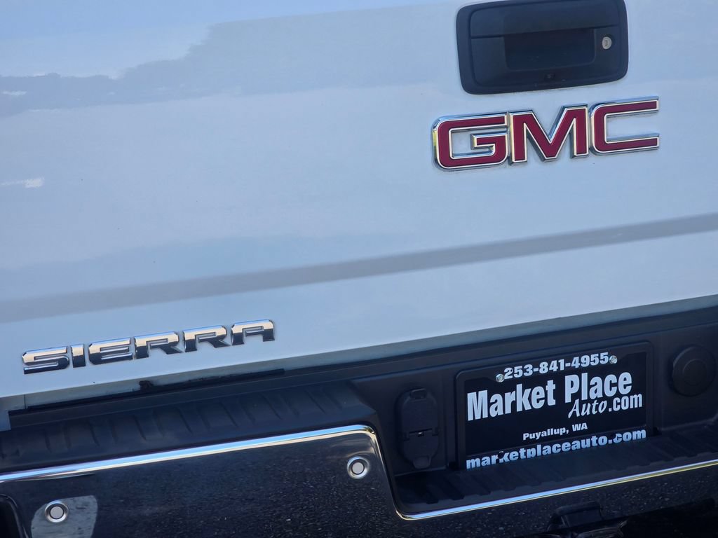 Used 2018 GMC Sierra 1500 SLT w/ SLT Premium Package AWD/4WD image 14