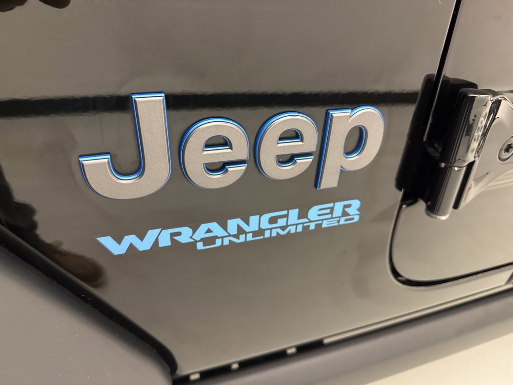 Used 2022 Jeep Wrangler Unlimited Rubicon 4xe w/ Safety Group image 17