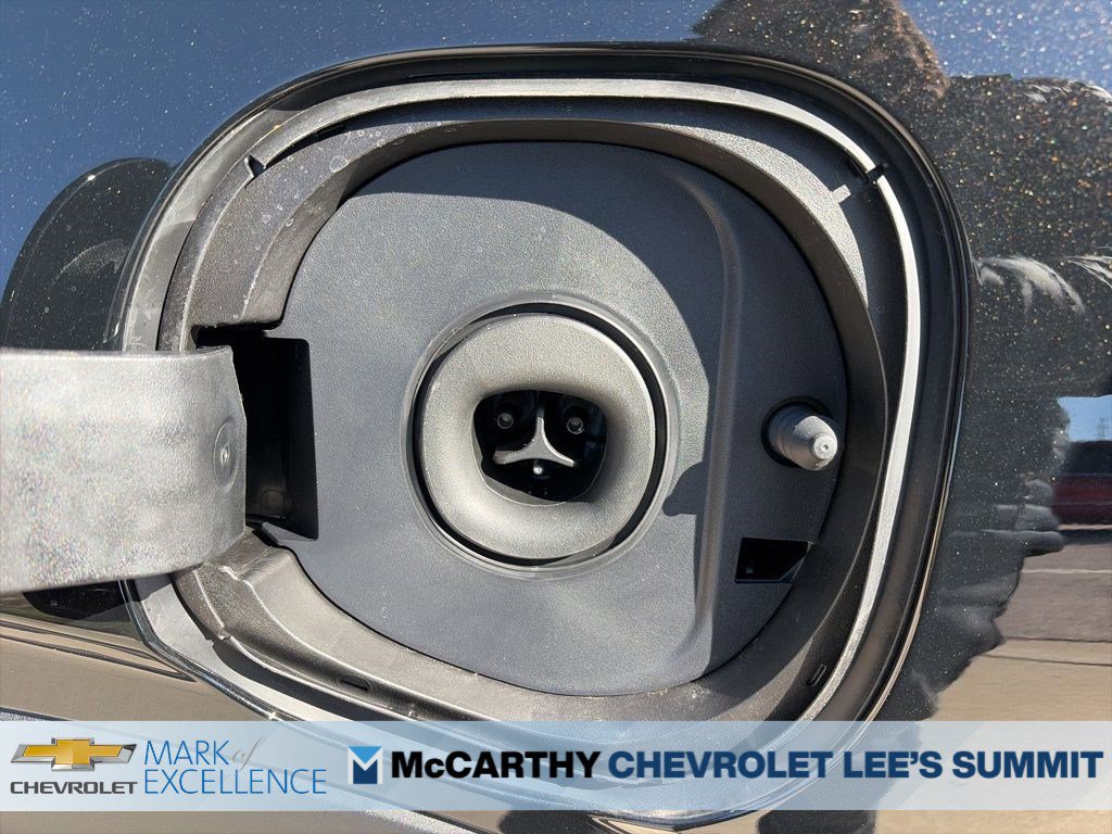 New 2027 Chevrolet Bolt RS w/ Technology Package image 26