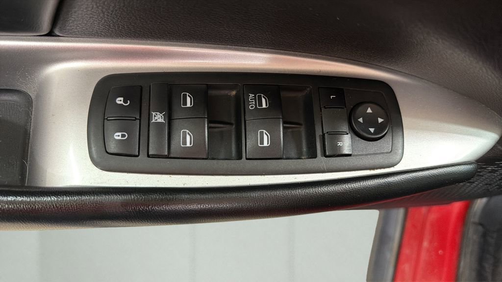 Used 2014 Dodge Journey SXT w/ Flexible Seating Group AWD/4WD image 16