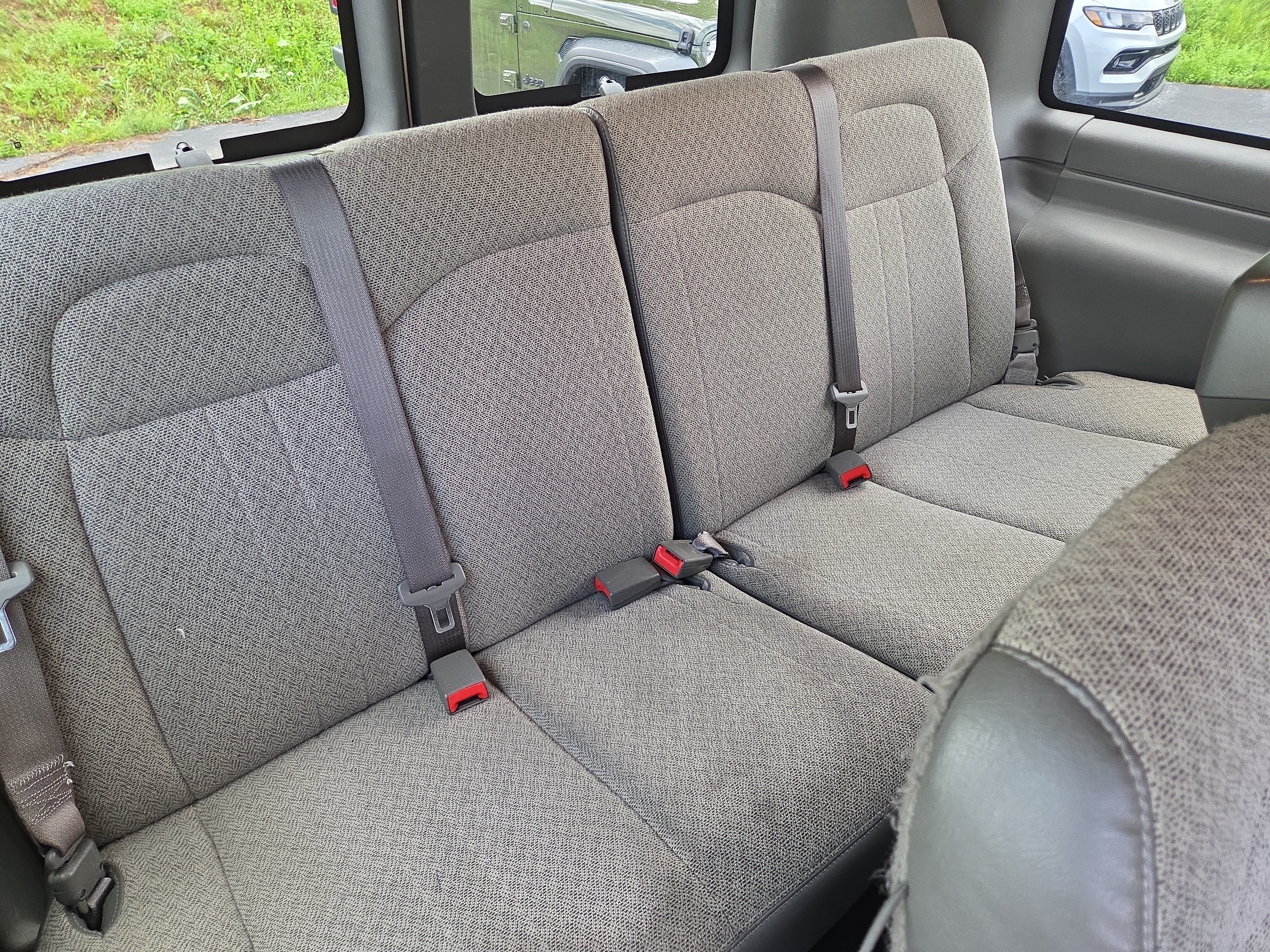Used 2020 Chevrolet Express 2500 LT w/ LT Preferred Equipment Group RWD image 22