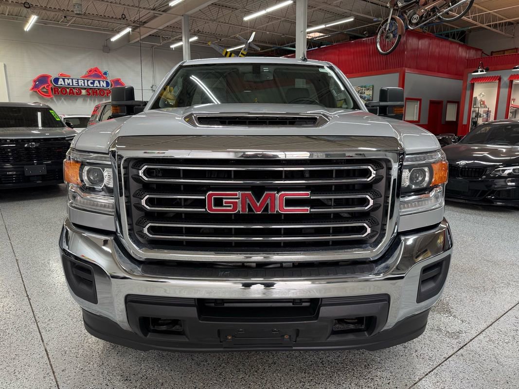 Used 2017 GMC Sierra 2500 SLE w/ Sierra Convenience Package image 9