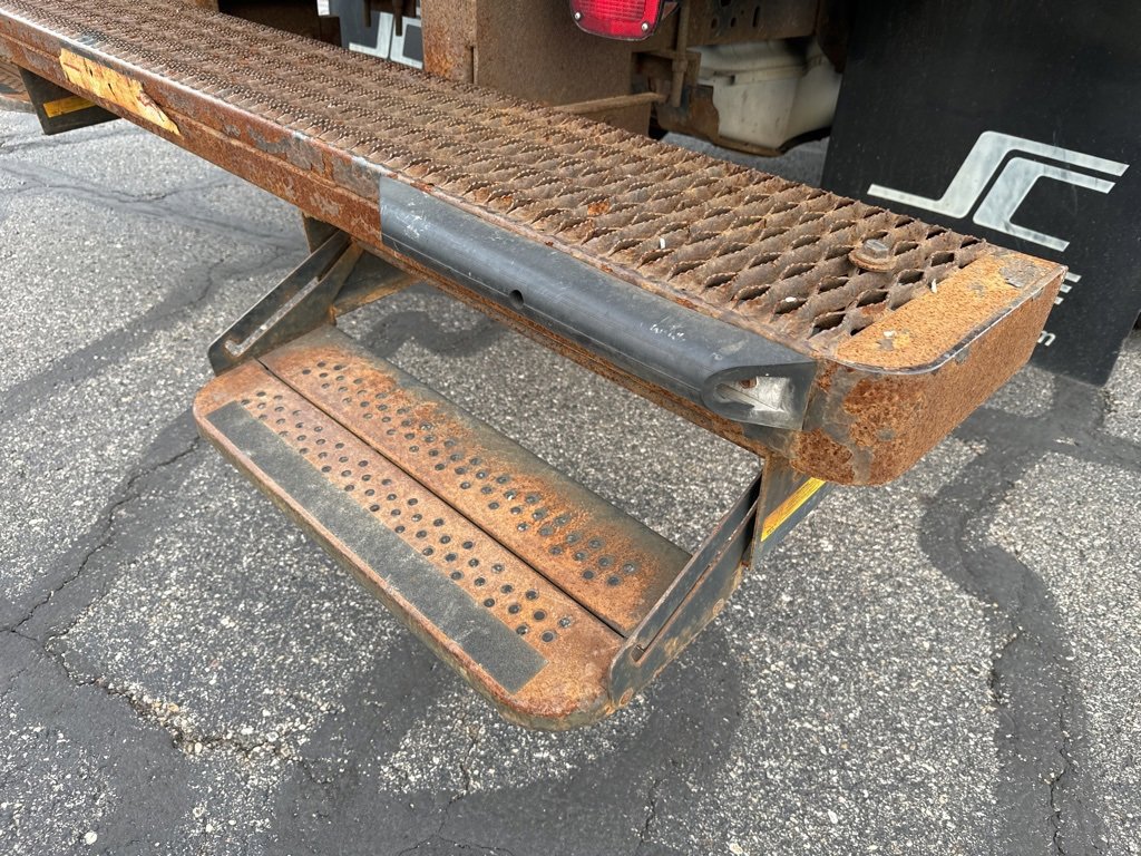 Used 2011 Ford F350 XL image 9