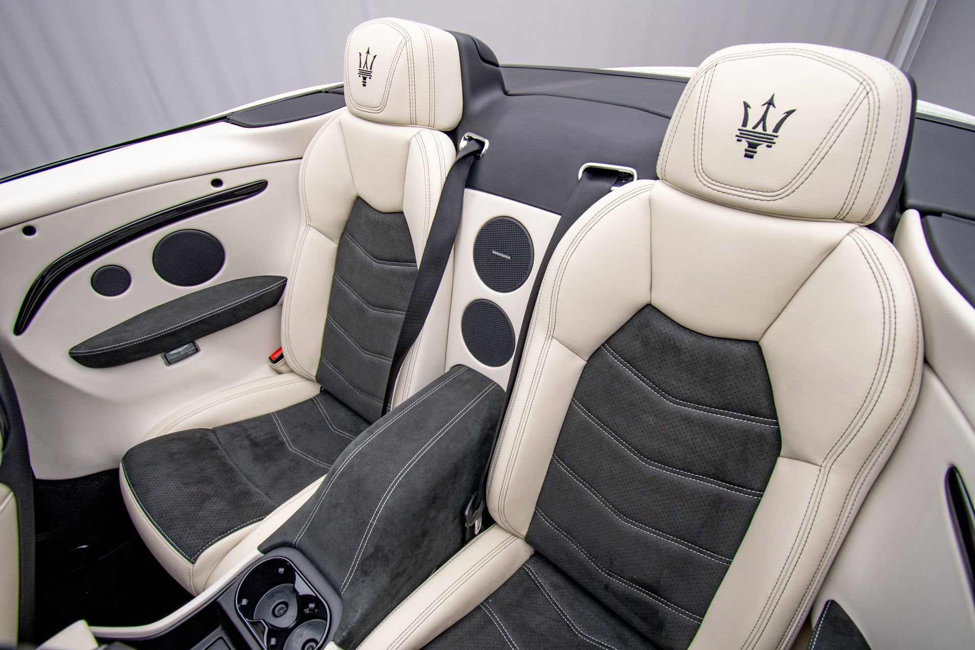 Used 2018 Maserati GranTurismo Sport image 12